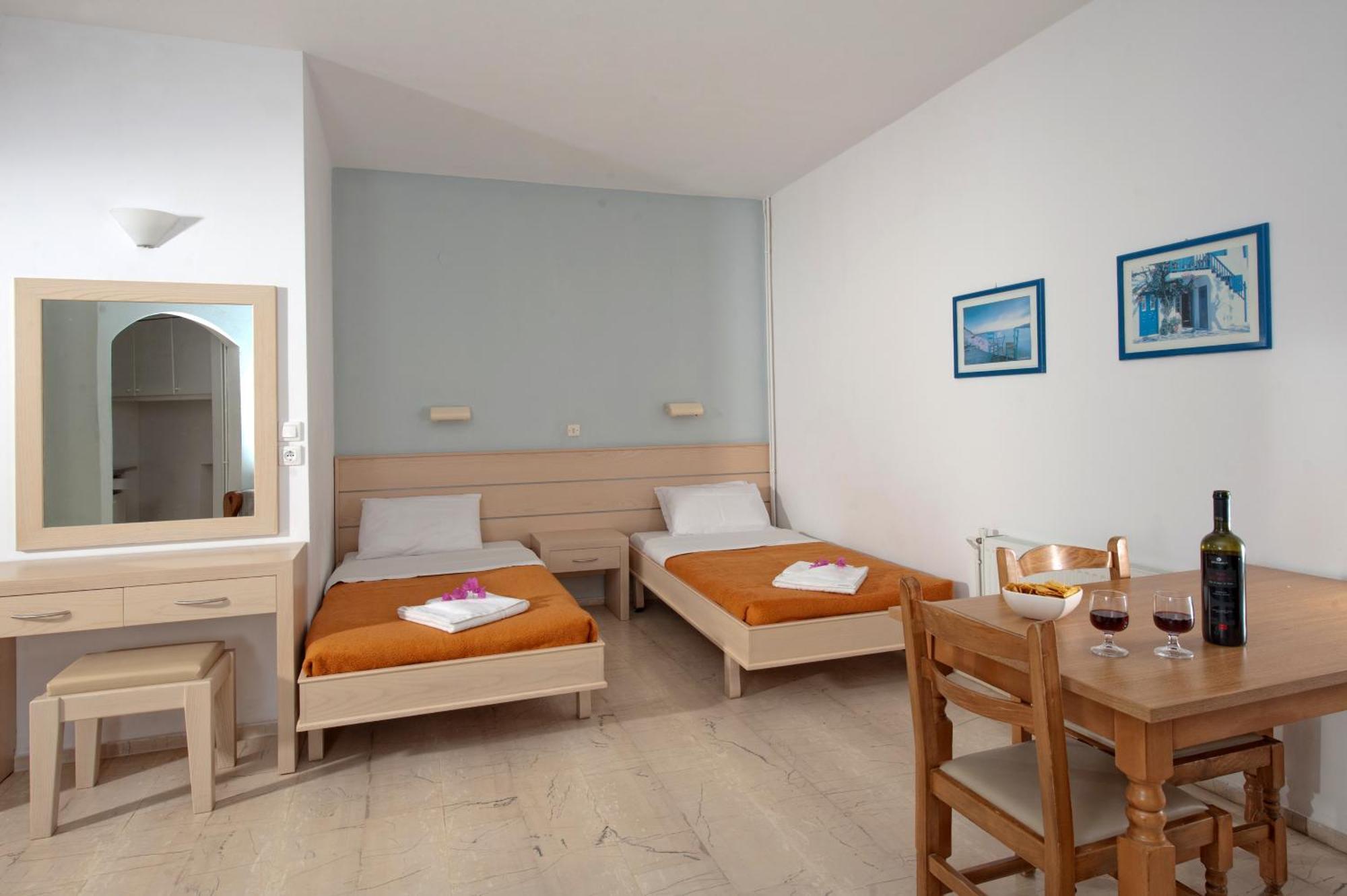 Melissa Apartments, Studios & Suites Malia  Luaran gambar