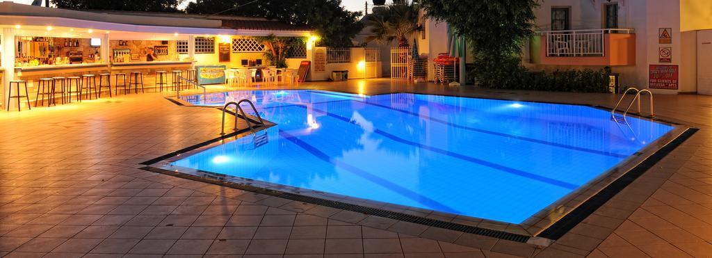 Melissa Apartments, Studios & Suites Malia  Luaran gambar