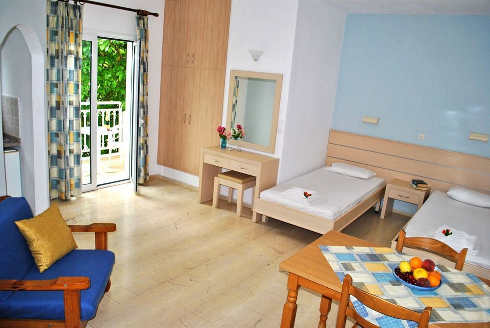 Melissa Apartments, Studios & Suites Malia  Luaran gambar
